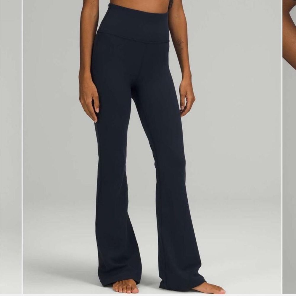 Lululemon Groove Super-High-Rise Flared Pant Nulu™ True Navy 2